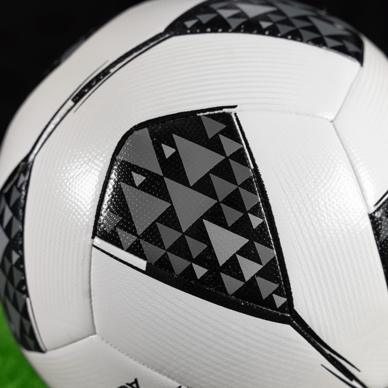 FORZA Footballs with Mesh Storage Carry Bag & Multiple Pack Sizes - Variety of Ball Types for Football Matches, Competitions & Training