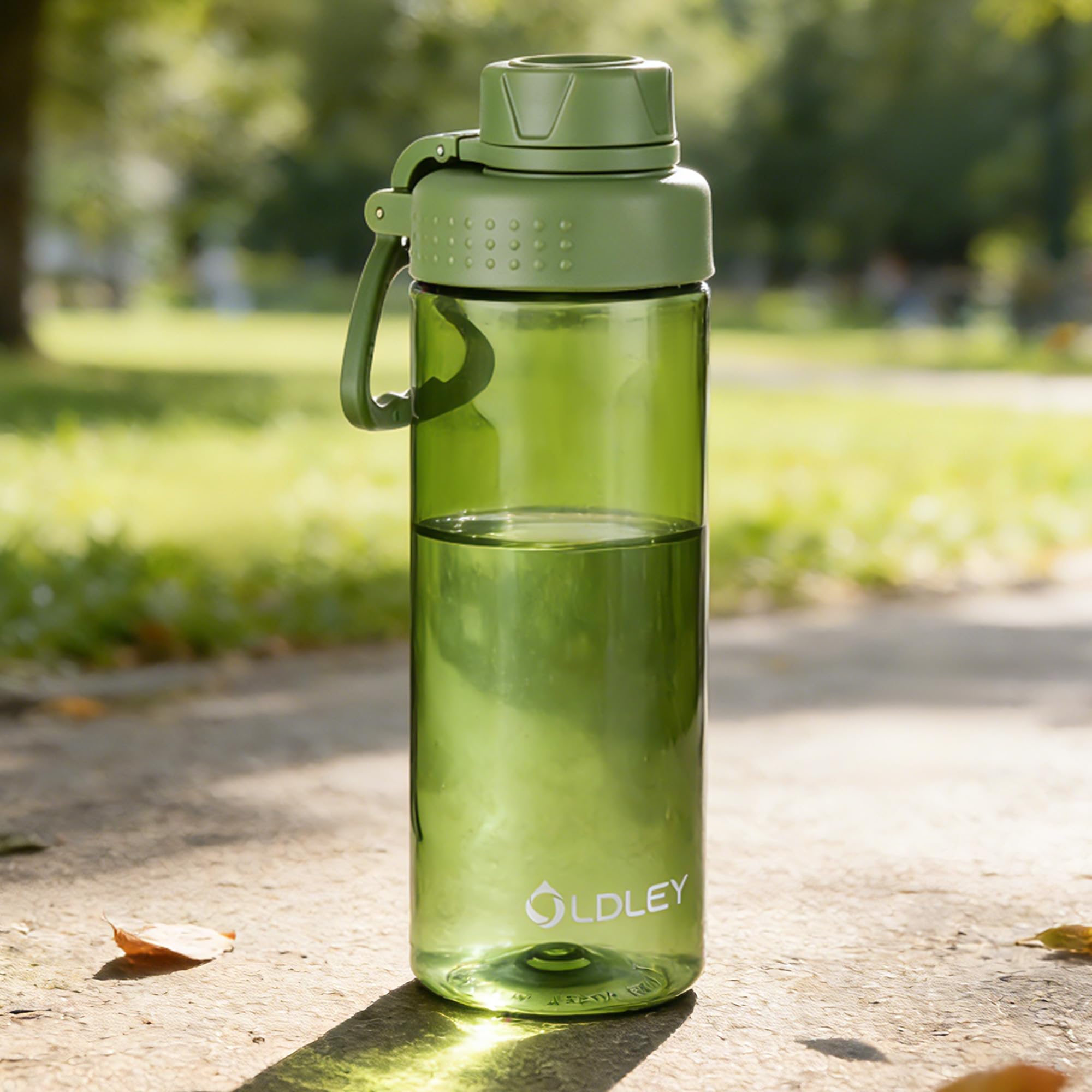 OLDLEY 600ml/20oz Water Bottle BPA Free Tritan Clear Water Bottle with Screw Lid & Carry Loop Reusable Leakproof Drinking Bottle for Sports, Gym, School, Outdoor (Black)